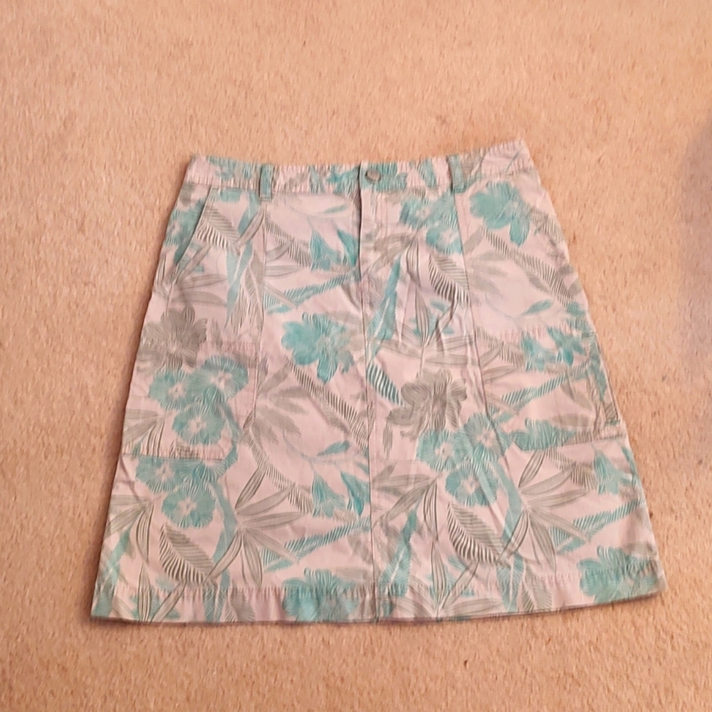 Eddie Bauer floral skirt
